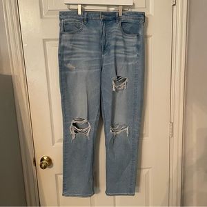 American Eagle Outfitters Next Level Stretch High Waisted Cropped Mom Jeans